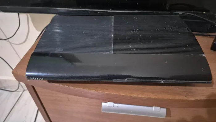 Ps3 desbloqueado Vendo ou troco por ps4 e dou volta