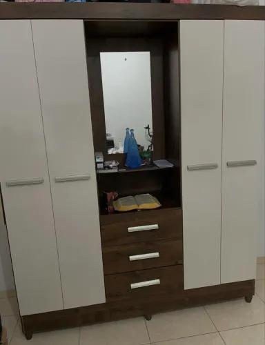 Guarda roupas