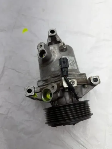 Compressor Do Ar Condicionado Nissan Kicks Versa 1.6