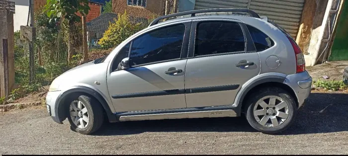 Citroen C3 XTR 1.6 Flex 16V 5P 2010