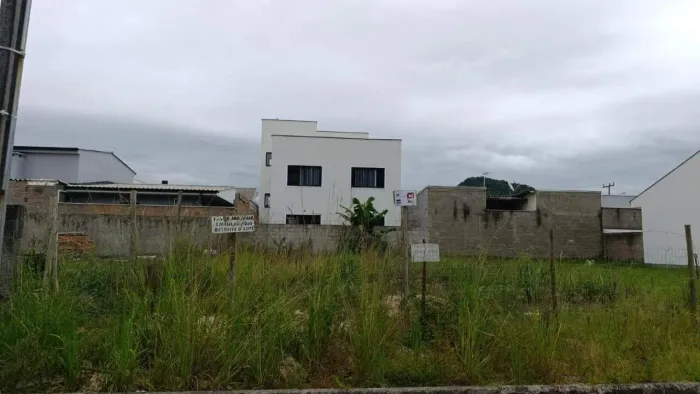 Terreno plano no loteamento Vale Verde e pronto pra construir