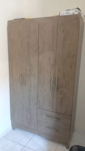 Guarda Roupa