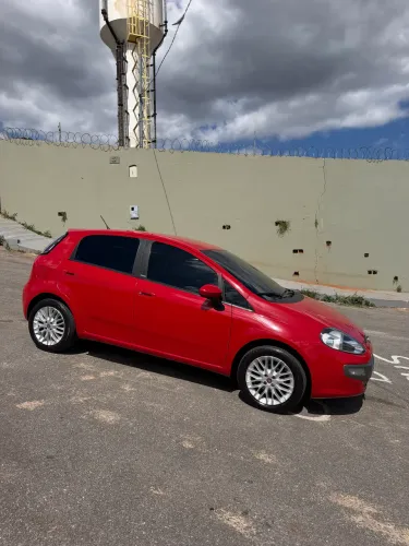 Fiat Punto Essence 1.6 Flex 16V 5P 2013