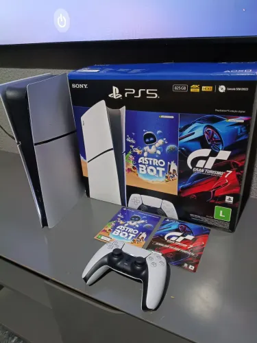PLAYSTATION 5 