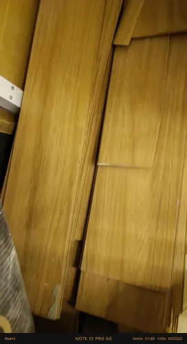Piso laminado, cor Itapuã (pouco usado)