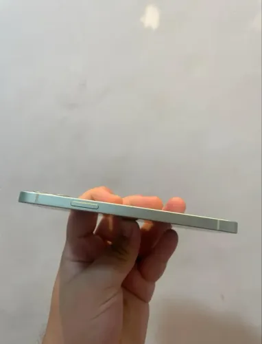 iPhone 12 64 g