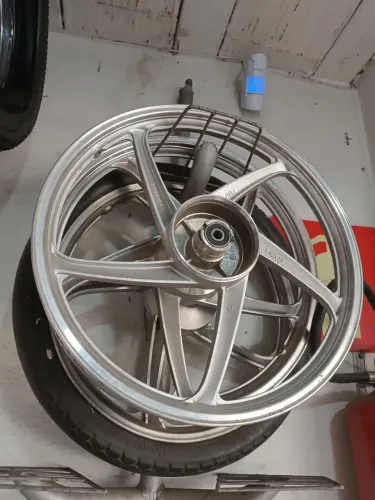 Roda dianteira Shineray Phoenix 50cc 