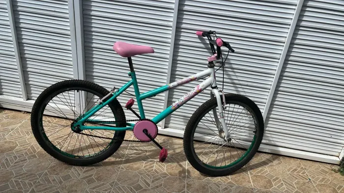Bicicleta aro 24 feminina