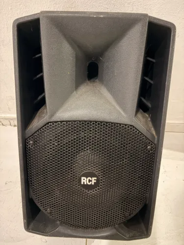 Caixa de som RCF Art 710