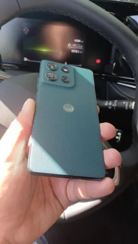 Vendo Moto G86 5G novinho