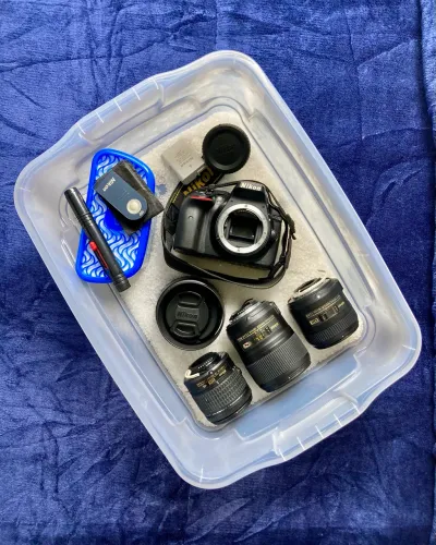 NIKON D5300 + Lentes NIKKOR