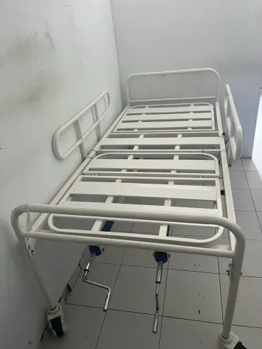 Cama hospitalar