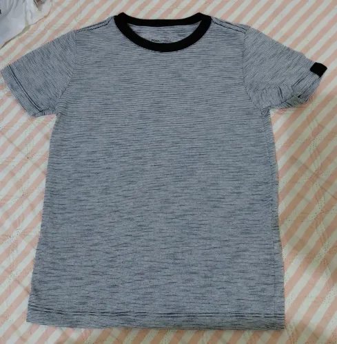 Camisa infantil Pool kids tamanho 6 anos