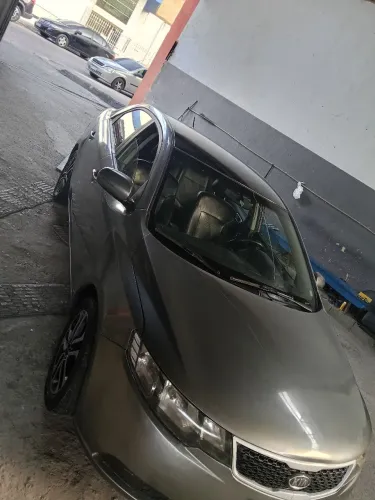 Kia Motors Cerato 1.6 16V Aut. 2012