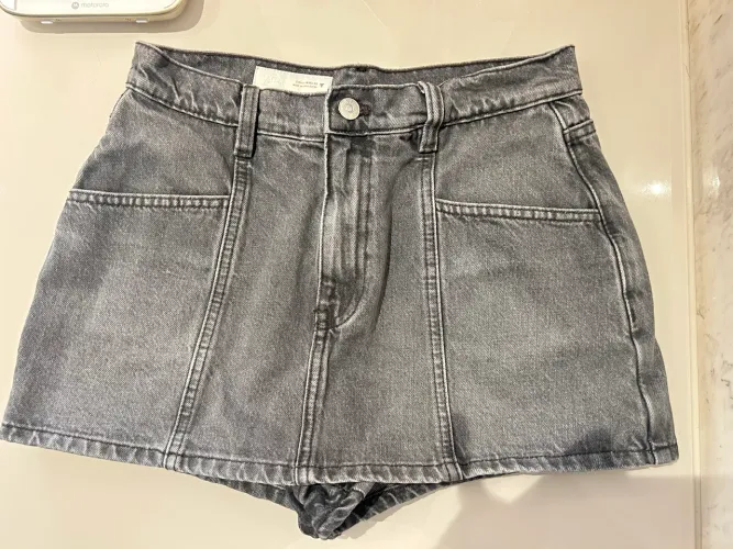 Short Saia ZARA 