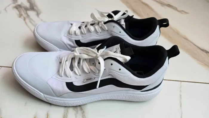 tênis vans ultrarange exo branco 42