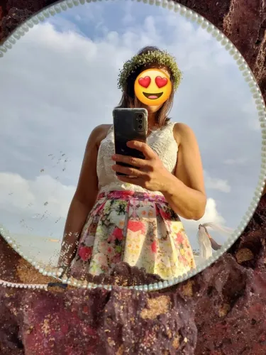 Vestido floral semi novo