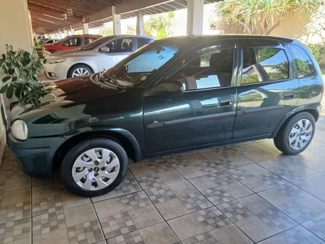 Chevrolet Corsa GL 1.6 MPFI / 1.4 EFI 2P E 4P 1997