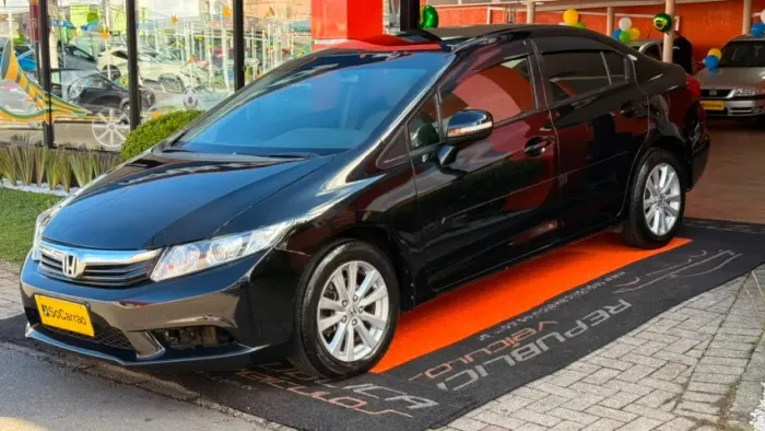 Honda Civic Sed. Lxl/lxl SE 1.8 Flex 16V Mec. 2012