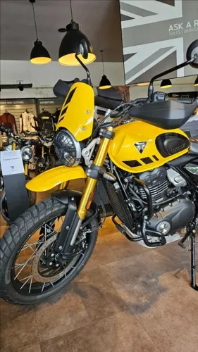 TRIUMPH SCRAMBLER 400 XC