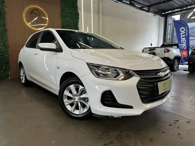 Chevrolet Onix Plus LT 1.0 12V Flex Mec. 4P 2023