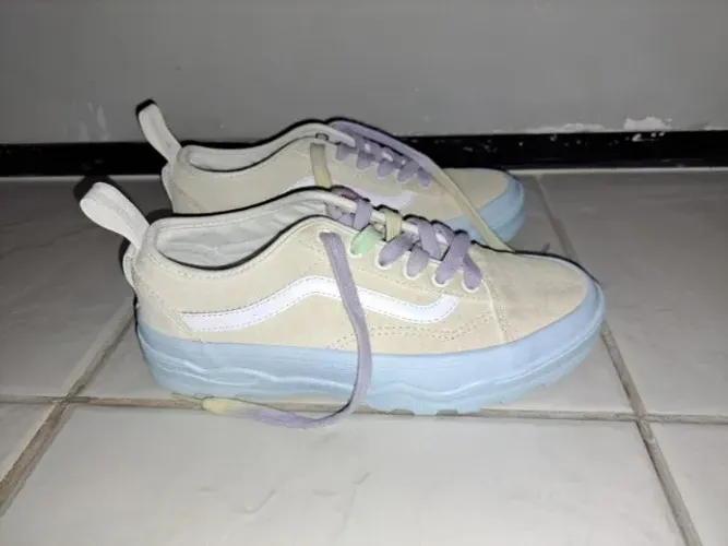 Tênis Vans Sentry Feminino Pop Bege Pastel Azul