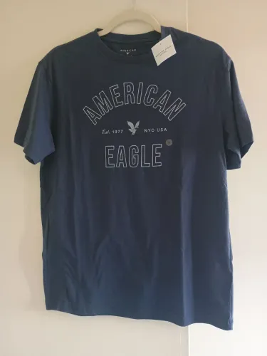 Camiseta American Eagle - Tam P- com etiqueta