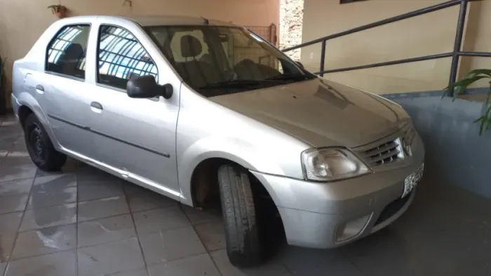 Renault Logan Expression Hi-flex 1.6 8V 4P 2010