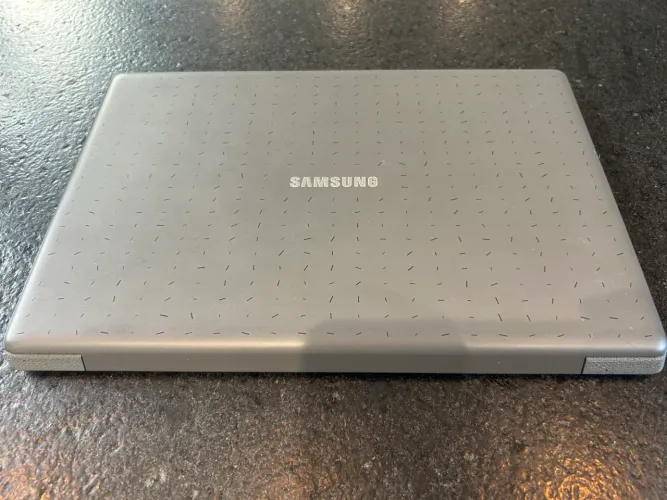 Notebook para estudos Samsung Flash F30