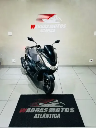 PCX 160