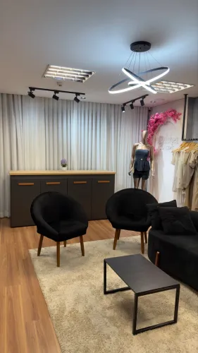 Vendo loja showroom montada.