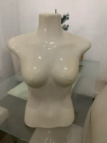 Busto manequim 