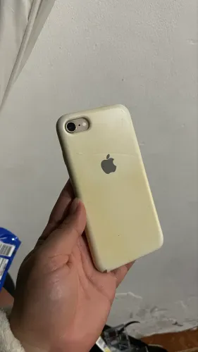 iPhone 8