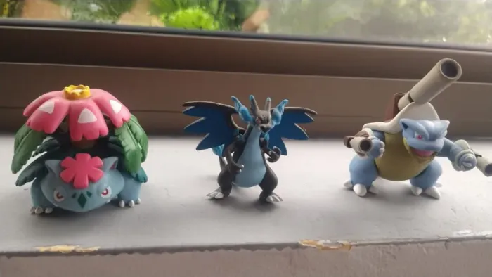 3x Mega Pokémon 5cm (Charizard, Blastoise, Venusaur)