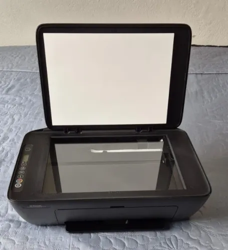 Impressora Multifuncional HP Deskjet 2774