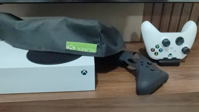 Xbox series S 512GB kit completo