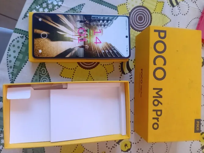 Celular poco m6 pro novo