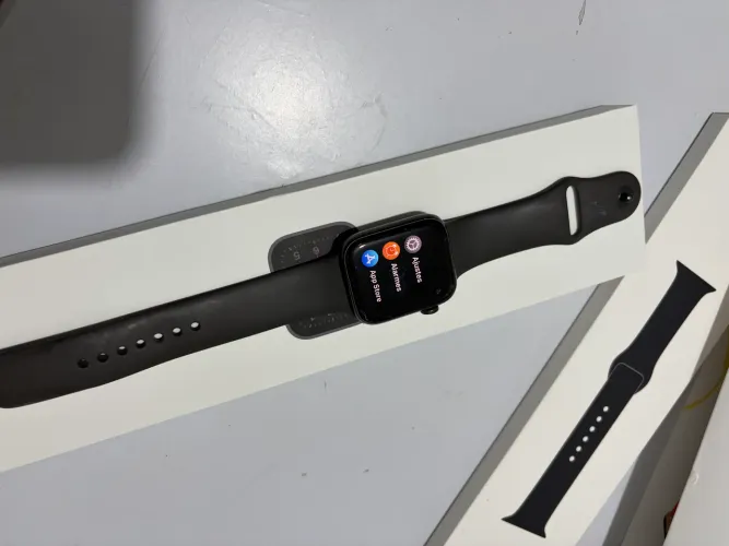 Apple Watch SE 44mm