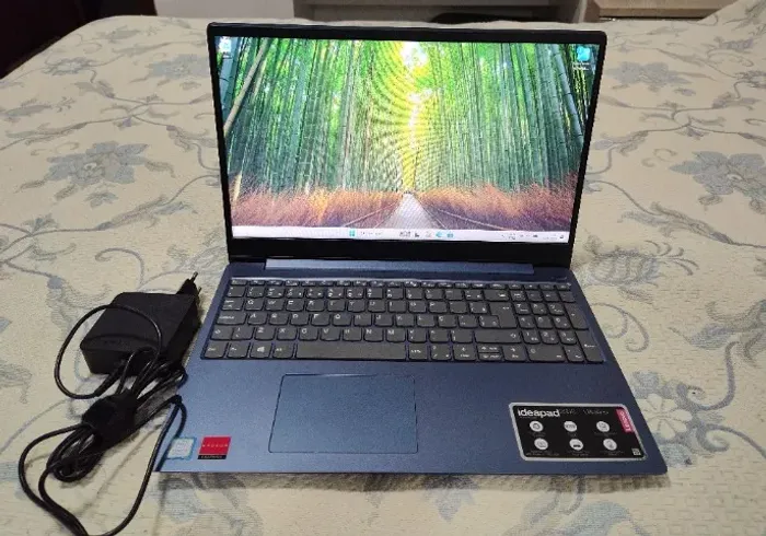 Notebook Lenovo IdeaPad 330s Intel I5 e Placa de Vídeo Dedicada