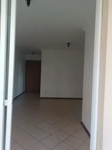 Apartamento à Venda no Condomínio Claudia Vieira  Campolim, Sorocaba/SP