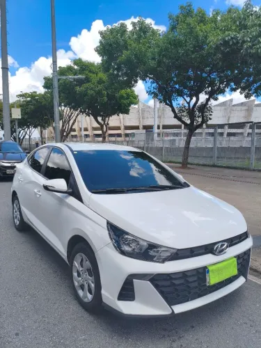 Hyundai HB20S Comfort Plus 1.0 Flex 12V Mec. 2025