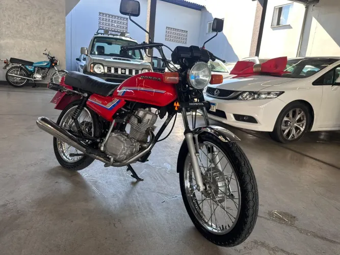 CG-125 CG - 125 VERMELHA 1984/1984