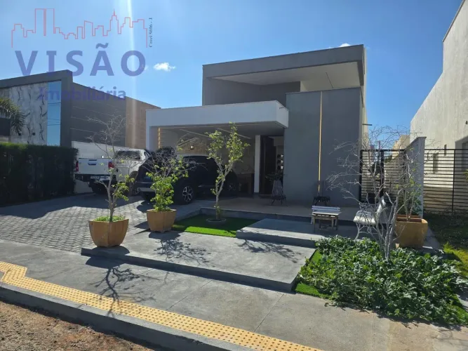 VENDE-SE CASA DE ALTO PADRÃO NO RESIDENCIAL NINHO