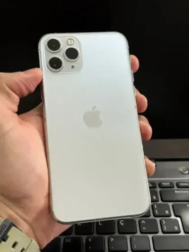 iPhone 11 Pro 256GB Prata Bateria 85% // retirada na Savassi