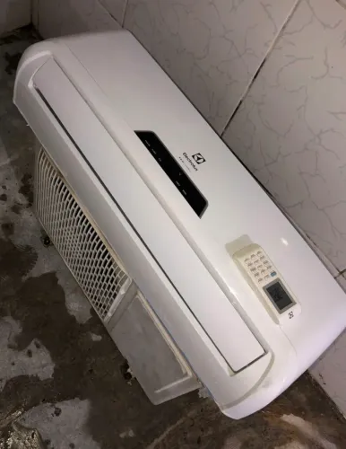 Ar condicionado Electrolux 9.000 BTUs Incluso instalação