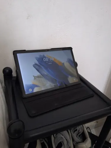 Tablet Samsung A8+