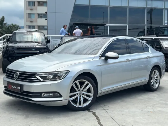 Volkswagen Passat Comfortline 2.0 TSI 220cv Tip. 2016