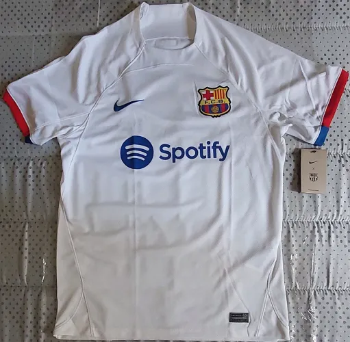 Camisa Nike Barcelona II 2023/24 Torcedor Pro Masculina Tamanho M