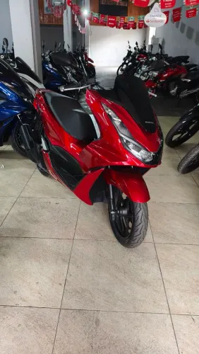 HONDA PCX 160 VERMELHA 2025 Shalon veículos Cariacica