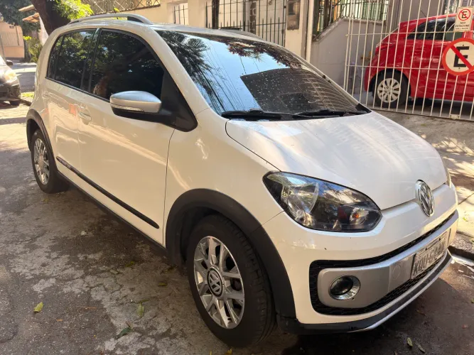 Volkswagen Up! Cross 1.0 T. Flex 12V 5P 2015
